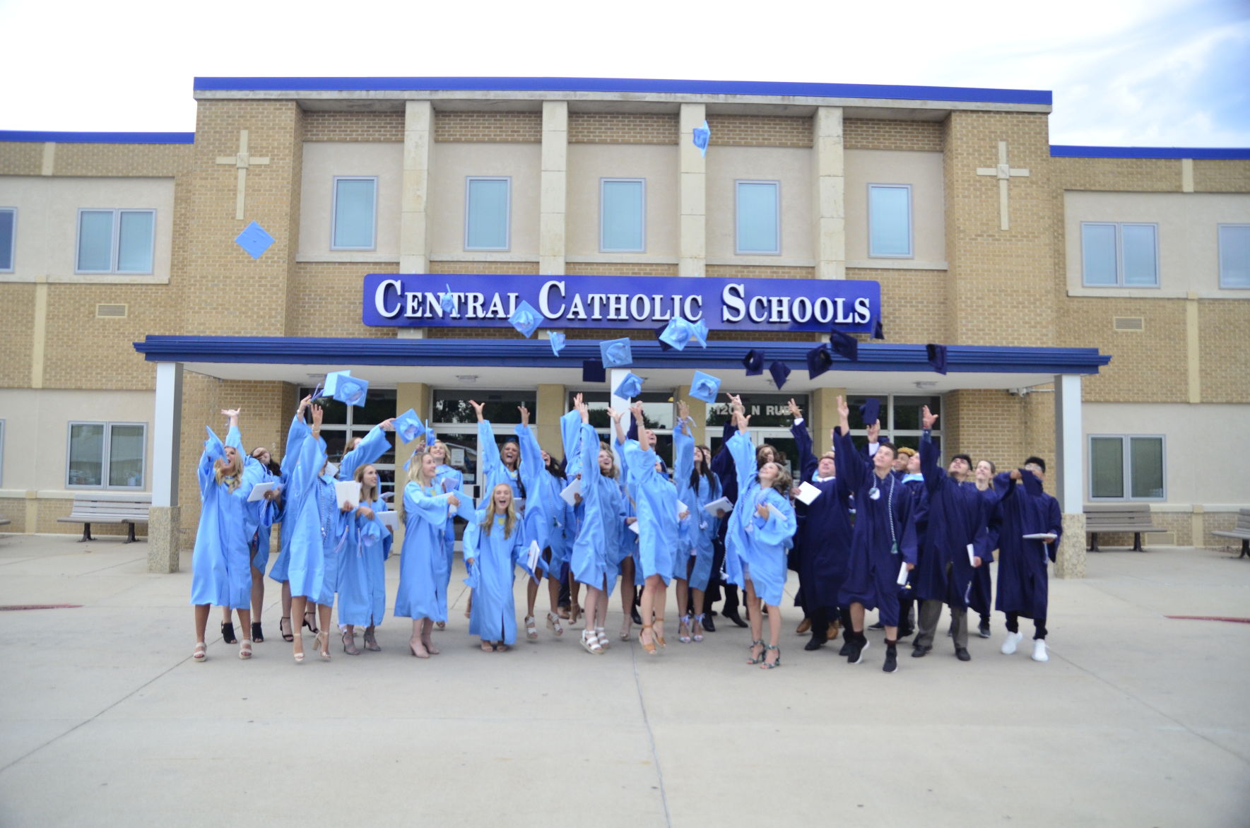 7-12-20 GICC Graduation Outtakes (128).JPG